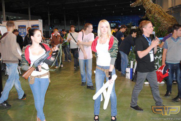 �������